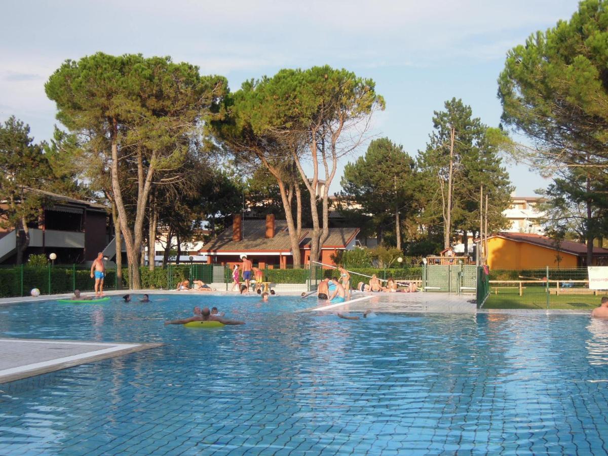 Villaggio Azzurro Bibione Eksteriør billede